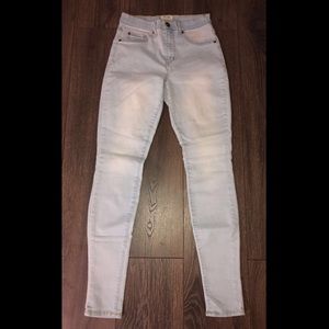 Size 9 Mudd Super Hi-Rise Jeggings